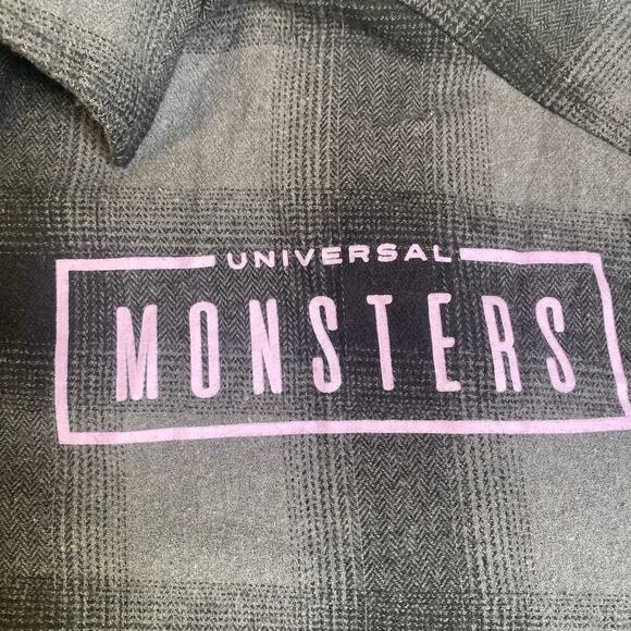 UNIVERSAL MONSTERS Womens Large Long Sleeve Plaid Button Up Bride Frankenstein - Picture 8 of 8